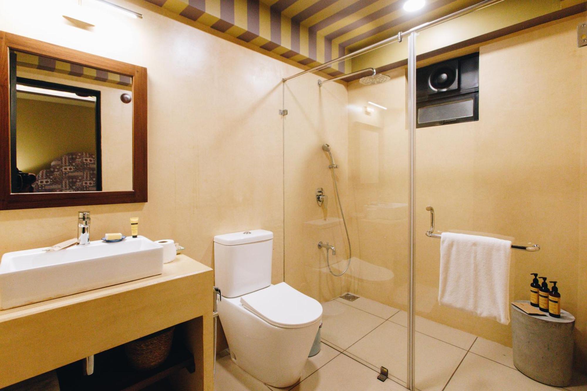 Hotel The Project Cafe Aldona Esterno foto