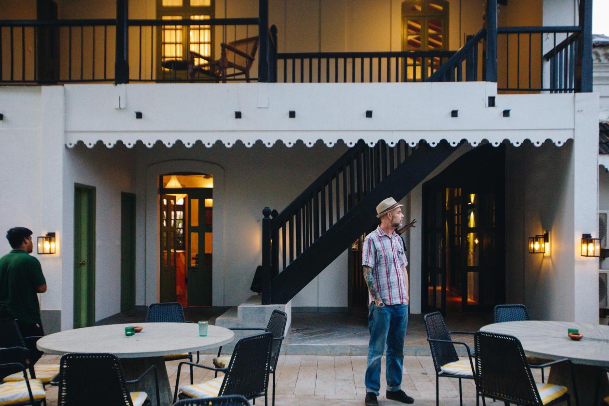 Hotel The Project Cafe Aldona Esterno foto